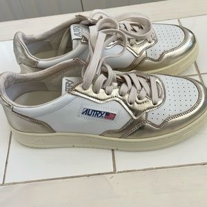 Brand new Autry Medalist size 42